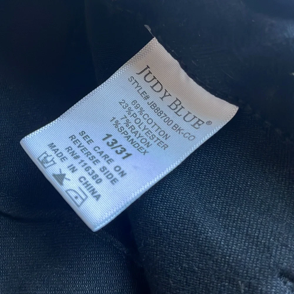 Judy Blue Jet Black Jogger Jeans Size 31 Style JB88700‎